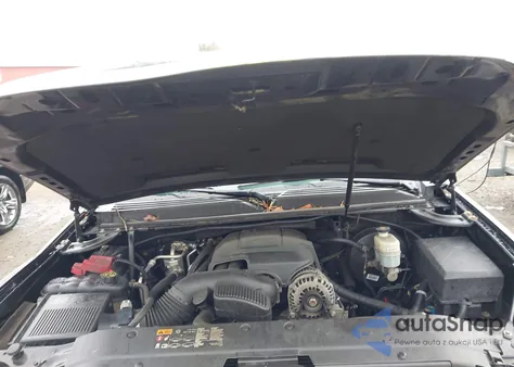 2013 GMC Yukon Xl 1500 Slt z USA, uszkodzony, nr VIN 1GKS2KE71DR345533